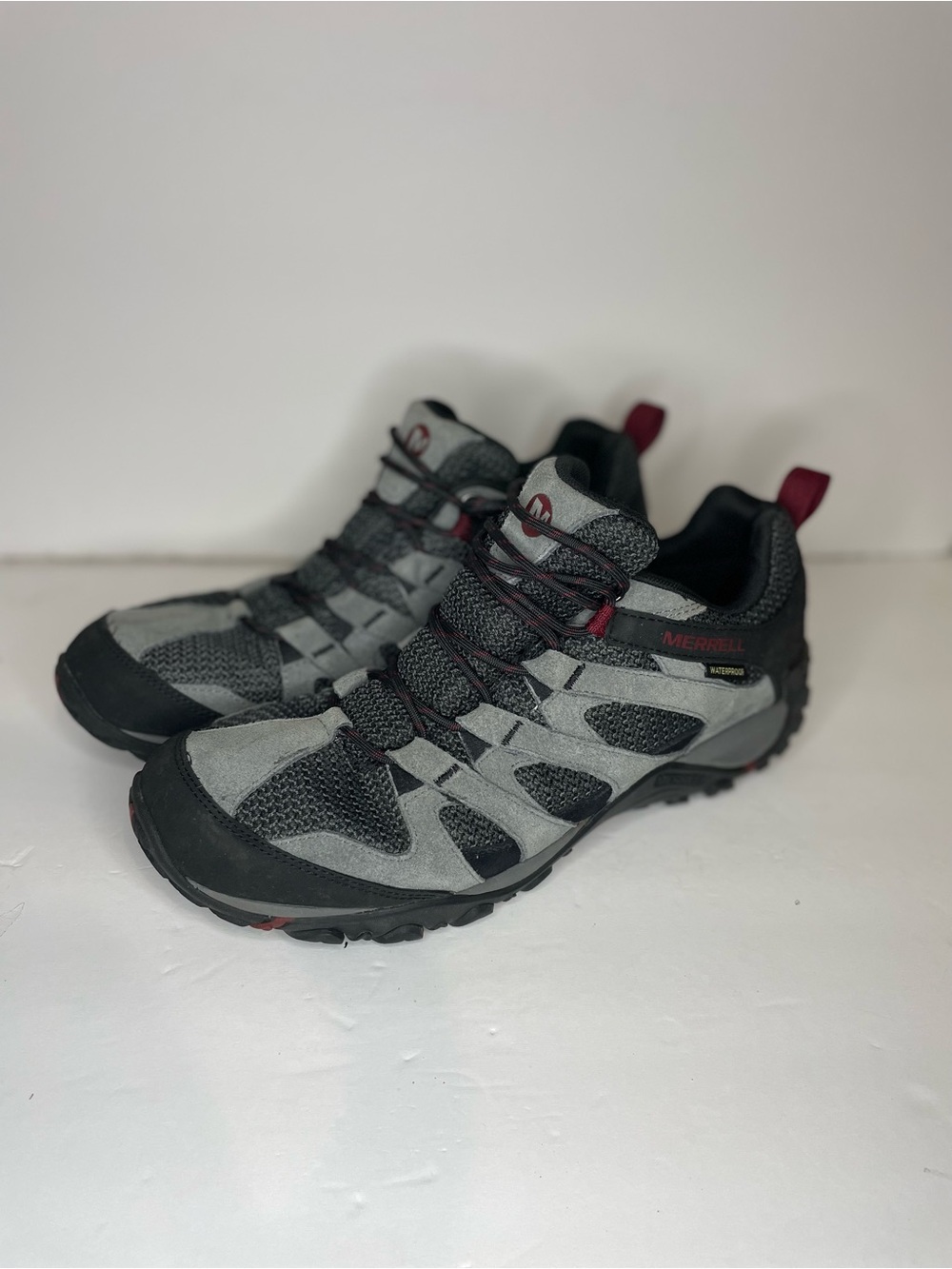 Merrell Alverstone Waterproof hiking shoes pre owned